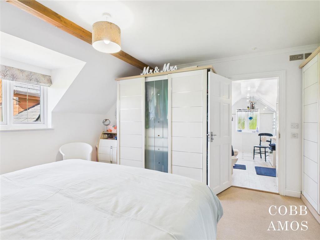 CAM02803 G0-PR0181-STILL043.jpg