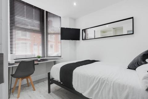 1 bedroom in a house share to rent, Albert Edward Road, Liverpool L7