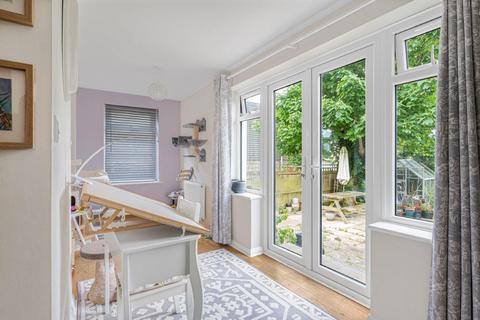 4 bedroom bungalow for sale, Central Avenue, Telscombe Cliffs, BN10 7LY