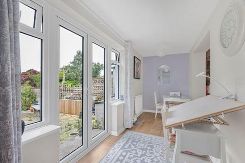 4 bedroom bungalow for sale, Central Avenue, Telscombe Cliffs, BN10 7LY