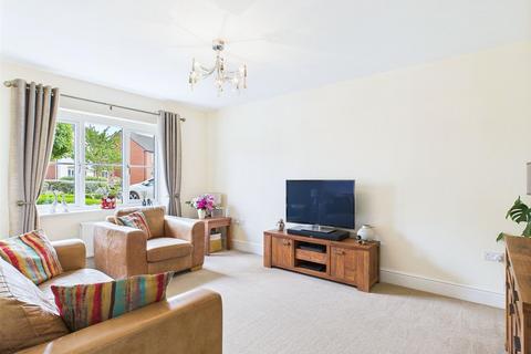 20 Green Close, Great Haywood, Stafford, ST18 0WF