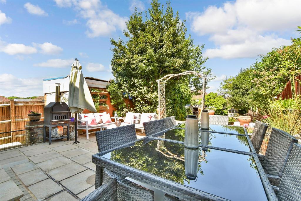 Patio / Decking