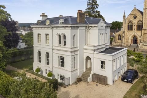 4 bedroom apartment for sale, Painswick Road, Cheltenham GL50