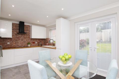 3 bedroom semi-detached house for sale, St. Peters Avenue, Llanharan, CF72 9UQ