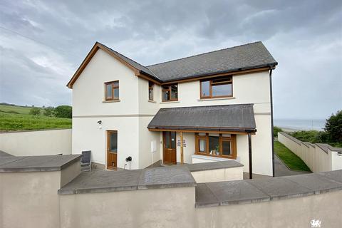 4 bedroom detached house for sale, Pendine, Carmarthen