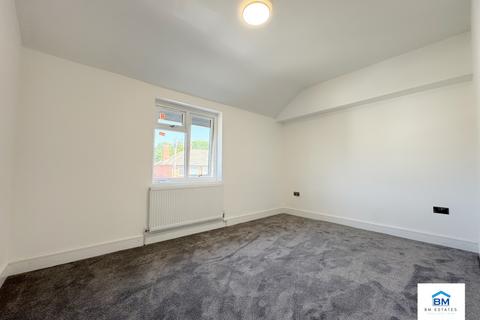 3 Deepdale, Leicester, LE5 4LT