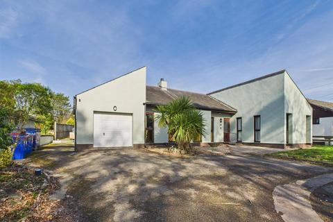 4 bedroom detached house for sale, Llanteg, Narberth