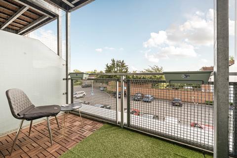 undefined, Mole Road, Hersham, KT12