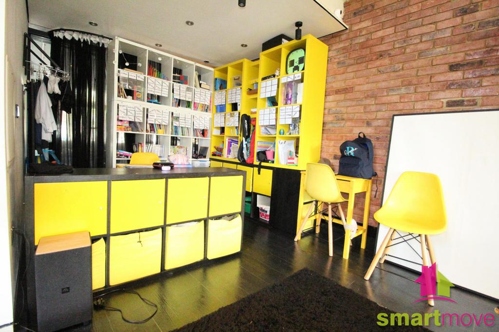 Study area/Kids area