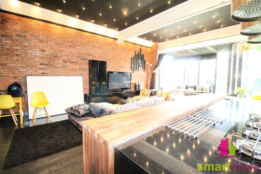 Kitchen/Living