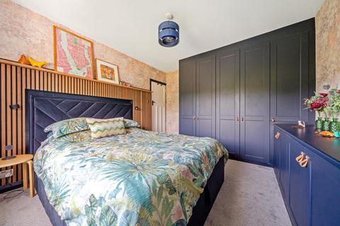 15 Arthray Road, Oxford, OX2 9AA