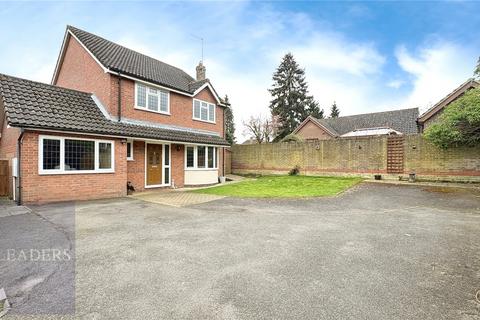 4 bedroom detached house for sale, Spring Way, Sible Hedingham, Halstead