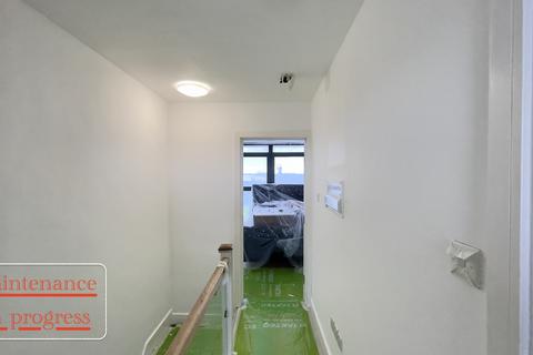 2 bedroom flat to rent, Finchley Road, London NW3