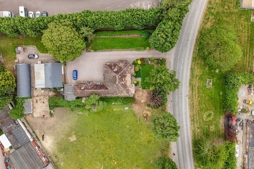 Drone (2)