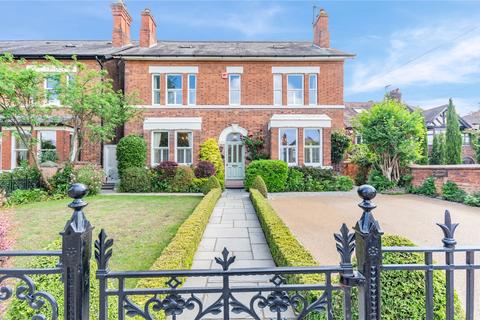 6 bedroom link detached house for sale, Cropwell Road, Radcliffe On Trent, Nottinghamshire, NG12