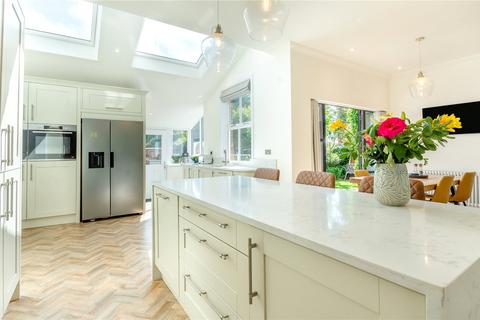 6 bedroom link detached house for sale, Cropwell Road, Radcliffe On Trent, Nottinghamshire, NG12