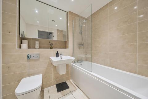 1 bedroom flat for sale, Slough,  Berkshire,  SL1