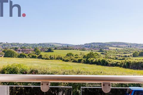 undefined, Newport PO30