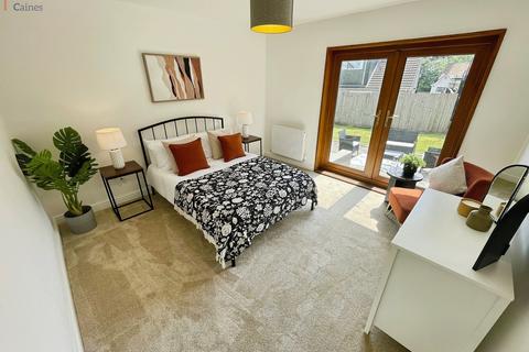 3 bedroom detached bungalow for sale, Wernlys Road, Pen-y-fai, Bridgend County. CF31 4NS