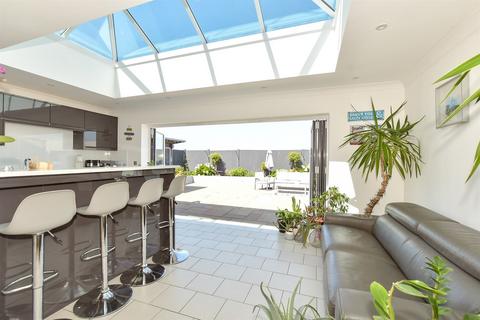 5 bedroom detached house for sale, Stocking Road, Broadstairs CT10