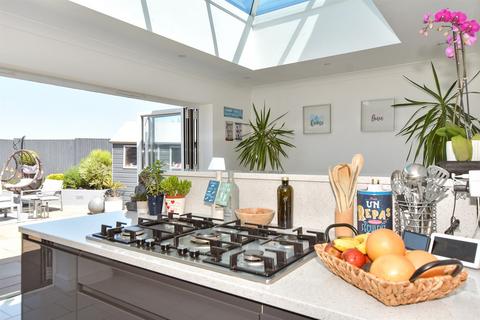 5 bedroom detached house for sale, Stocking Road, Broadstairs CT10