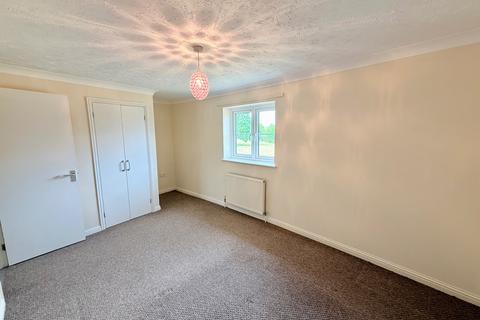 2 bedroom terraced house to rent, Martlesham Heath, Ipswich IP5