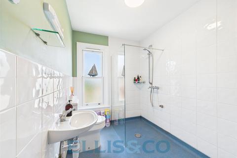28 Albert Road, Tonbridge, TN9 2SR
