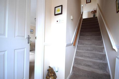 18 Peasmead, Buntingford, SG9 9SF