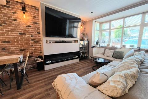7 Keats Way, Greenford, UB6 9HD
