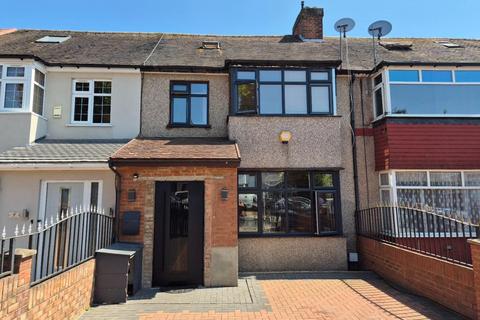 7 Keats Way, Greenford, UB6 9HD