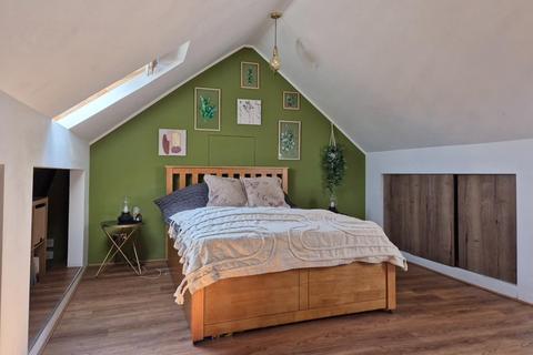 7 Keats Way, Greenford, UB6 9HD