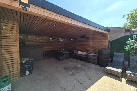 7 Keats Way, Greenford, UB6 9HD