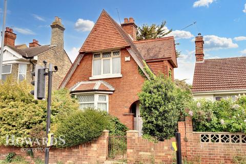 undefined, St Peters Street, Lowestoft
