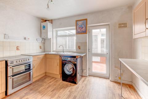 4 bedroom terraced house for sale, Hillside, Southcrest, Redditch, B98