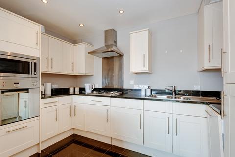 1 bedroom apartment to rent, North Bank, St John's Wood, London, NW8