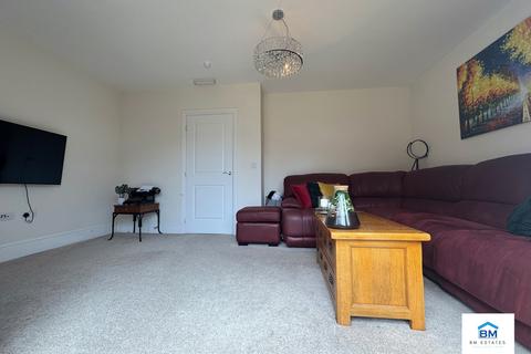 13 Farnley Road, Hamilton, Leicester, LE5 1GP