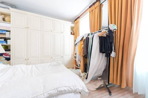 2 bedroom flat for sale, Onslow Gardens, South Kensington, London, SW7