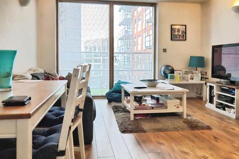 2 bedroom flat to rent, West Point, Wellington Street, Leeds, West Yorkshire, LS1