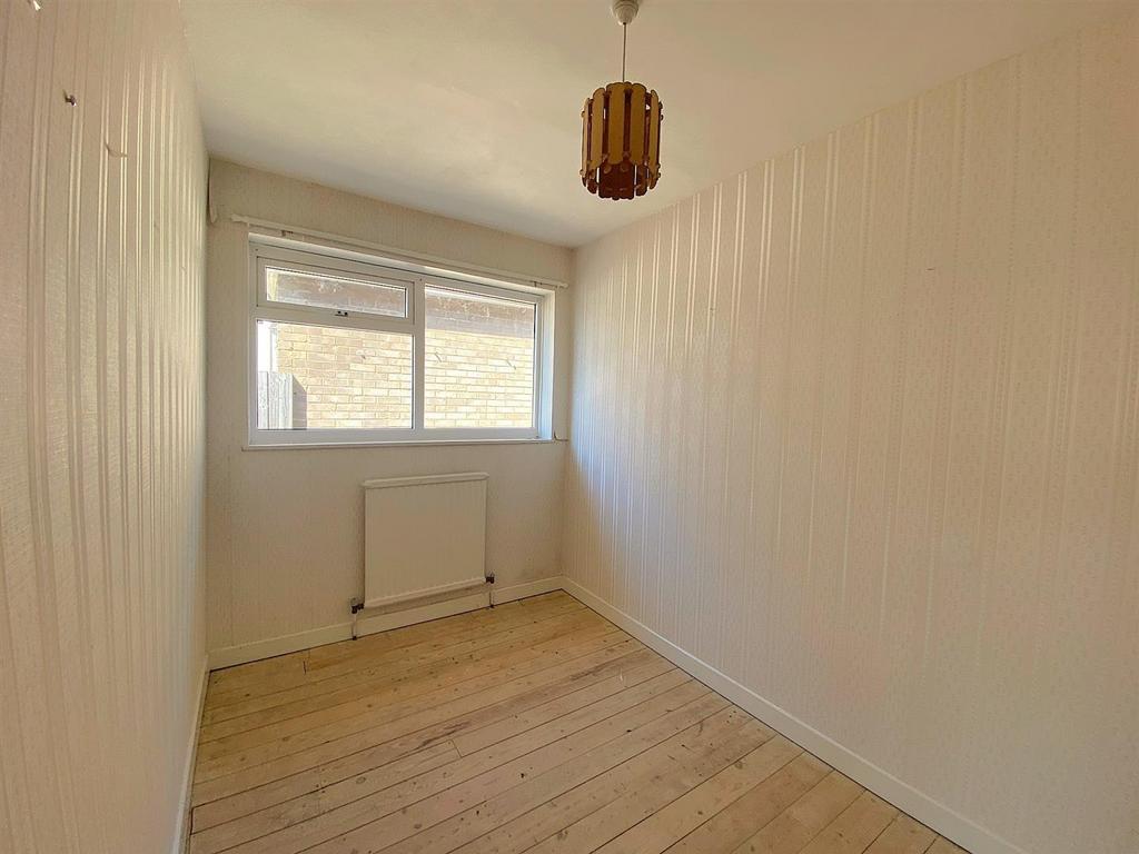 3 Hawkhurst Way - Bed3.jpg