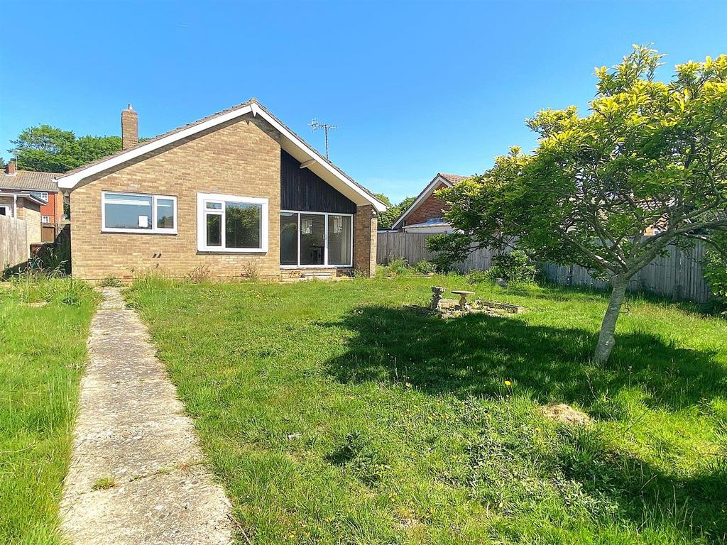 3 Hawkhurst Way - Rear2.jpg