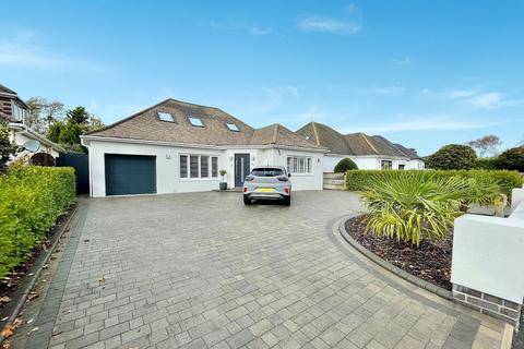 74 Dulsie Road, Talbot Woods, Bournemouth, BH3 7EB