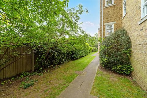 35 Cedar Terrace, Richmond, TW9 2BZ