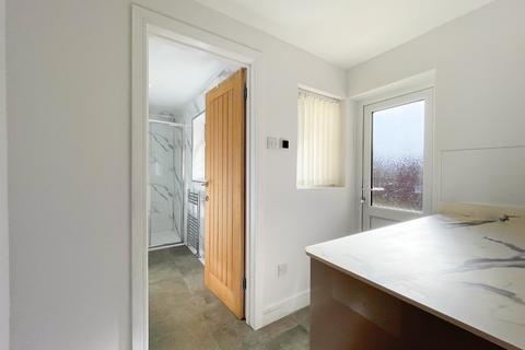 32 Fleet Road, Northfleet, Gravesend, DA11 8EE
