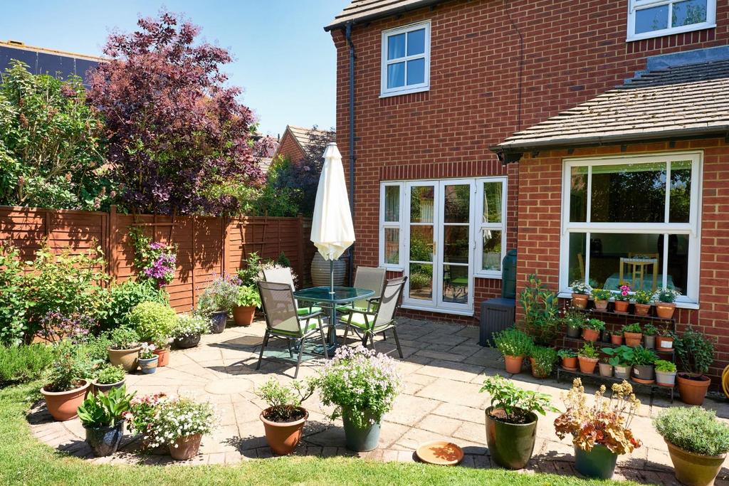 31 Grange Farm Rd  BS49 4 RB 45.jpeg