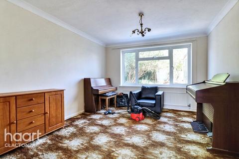 4 bedroom detached house for sale, Leyton Court, Clacton-On-Sea