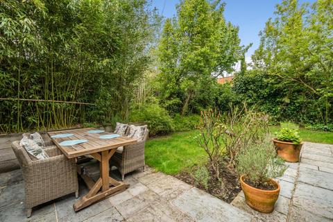 2, St Agnes Cottages Halfpenny Lane, Ascot, SL5 0EQ