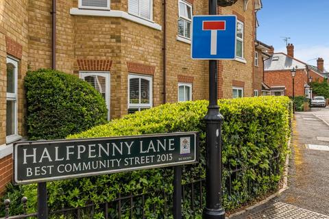 2, St Agnes Cottages Halfpenny Lane, Ascot, SL5 0EQ