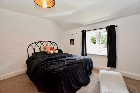 2 bedroom terraced house for sale, King Street, Sancton