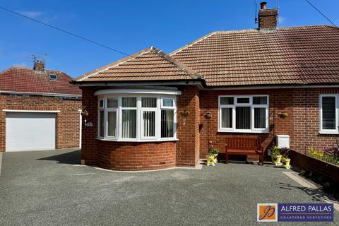 2 bedroom semi-detached bungalow for sale, Deepdene Grove, Seaburn