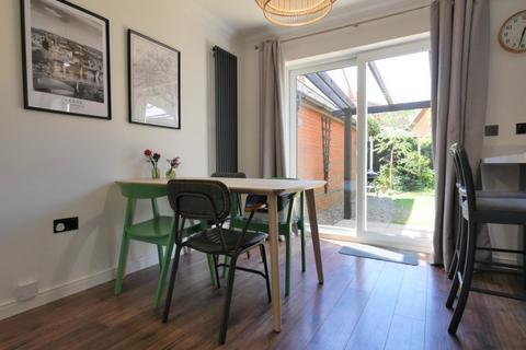 58 Alnesbourn Crescent, Ipswich, IP3 9GD